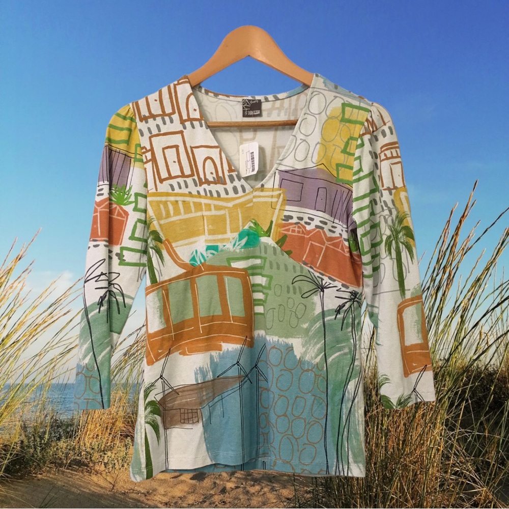 🆕 Dolcezza Long Sleeve T - Palm Springs City Scape - Size S 🌷